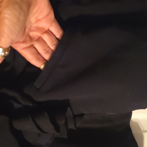 Darling Double Ruffle Jacket - Picture 5 of 10